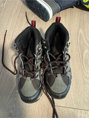 High Sierra Black Textile Shoe with Red Stitch Accent